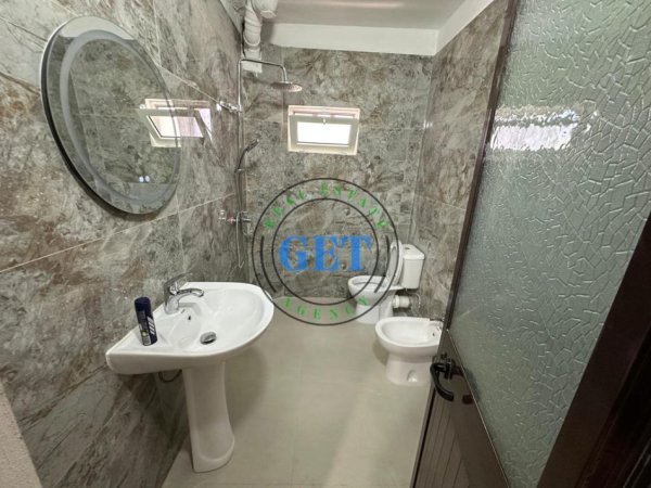 Durres, shitet apartament 1+1+Ballkon Kati 2, 56 m² 69.000 € (Lagjia nr 18)