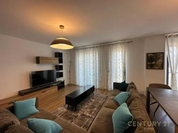 Tirane, jepet me qera apartament duplex Dublex Kati 8, 145 m² 1.500 € (Rruga e kavajes)