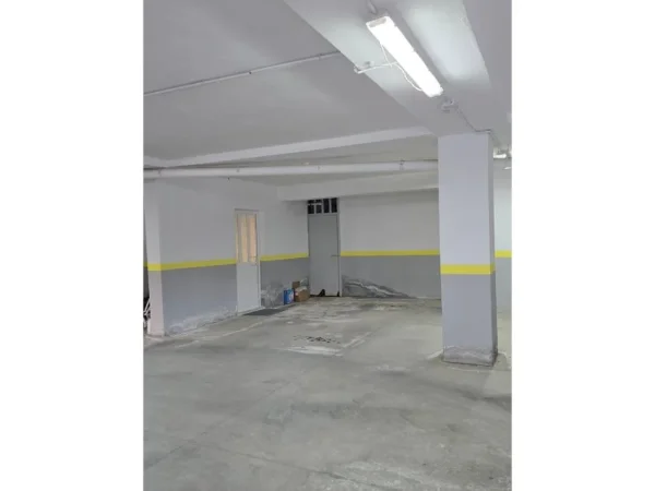 Tirane, jepet me qera apartament 2+1+Aneks+Ballkon Kati 5, 105 m² 1.500 € (Kopshti Botanik)