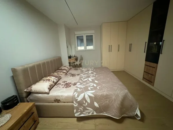 Tirane, shitet 2+1 , 97 m² 135.000 € (Rruga e Dibres prane Komisariatit Nr.4)