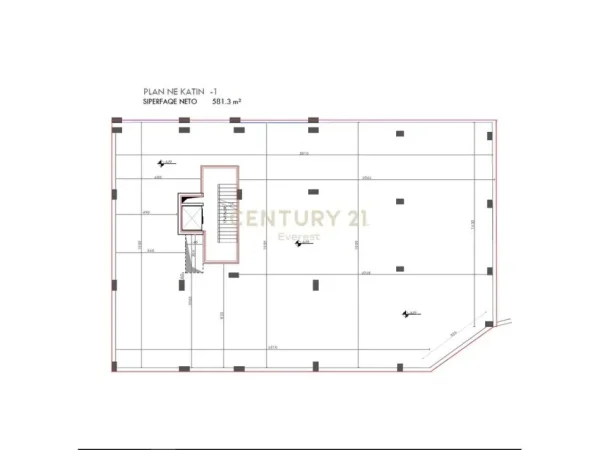 Tirane, jepet me qera ambjent biznesi Kati 0, 1.000 m² 11.000 € (Don Bosko)