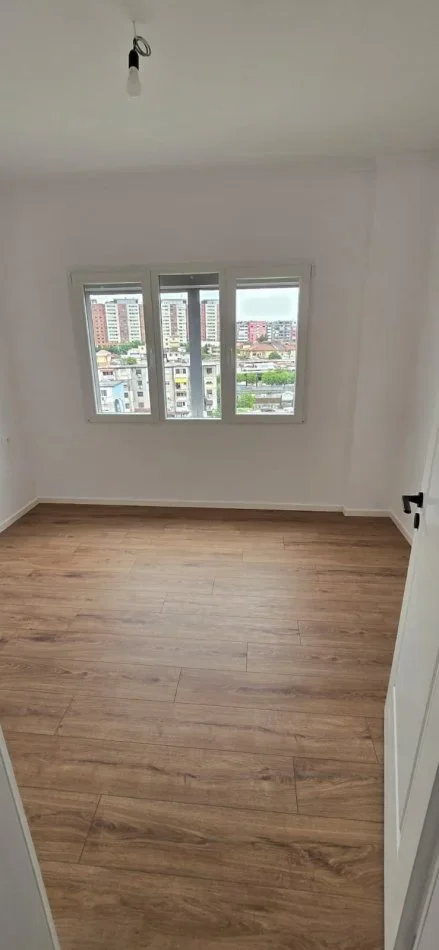 Shitet apartament 1+1 Kati 7, 53 m² 115.000 € (rruga Irfan Tomini)