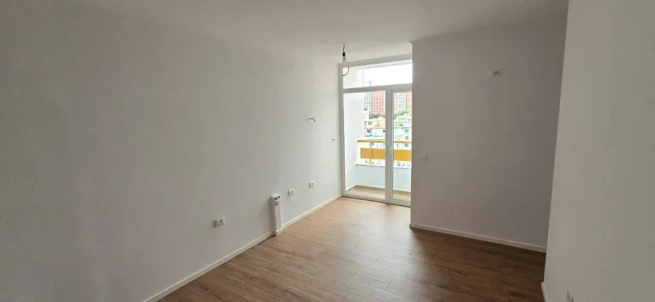 Shitet apartament 1+1 Kati 7, 53 m² 115.000 € (rruga Irfan Tomini)