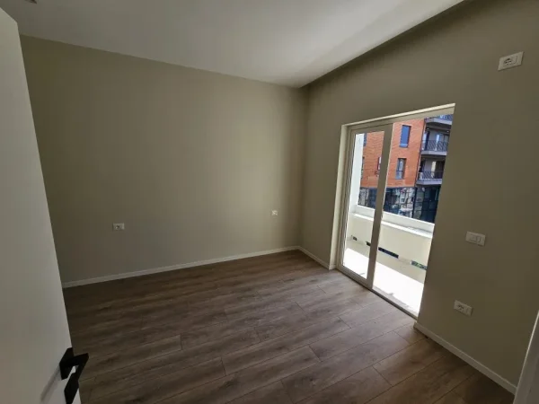 Tirane, shitet apartament 1+1 Kati 4, 49 m² 139.000 € (Myslym Shyri)