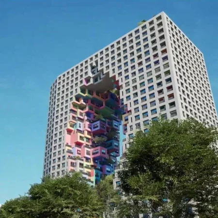 Tirane, shitet apartament 2+1+Ballkon Kati 10, 129 m² 257.600 € (Bulevardi i Ri)