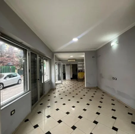 Durres, shitet ambjent biznesi Kati 0, 70 m² 188.000 € (Afer Markates)
