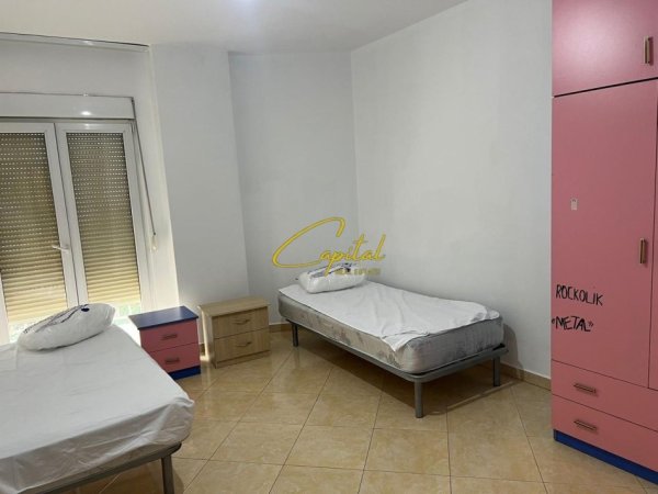 Tirane, jepet me qera apartament 2+1 Kati 4, 120 m² 600 € (DON BOSKO)