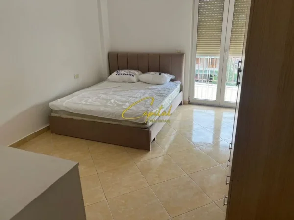 Tirane, jepet me qera apartament 2+1 Kati 4, 120 m² 600 € (DON BOSKO)