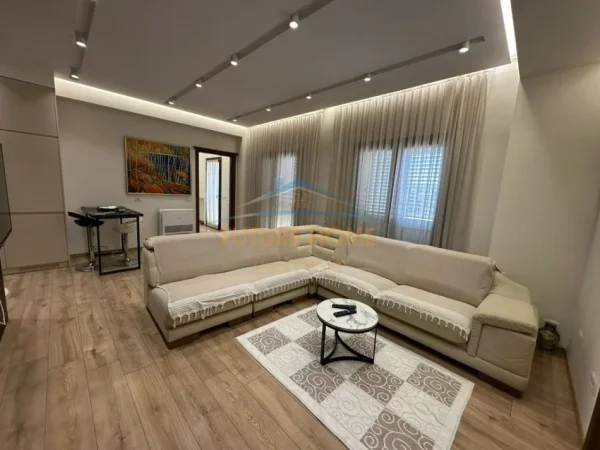 Tirane, jepet me qera apartament 2+1+Aneks+Ballkon Kati 5, 140 m² 1.200 € (Rruga Bardhyl, Farmacia 10, Tirane)