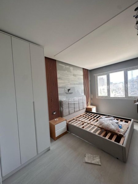 Tirane, jepet me qera apartament 1+1+Ballkon Kati 3, 75 m² 550 € (RIVER RESIDENCE)