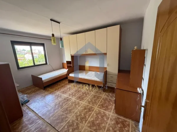 Tirane, shes apartament 2+1 Kati 2, 72 m² 115.000 € ("Ali Dem")