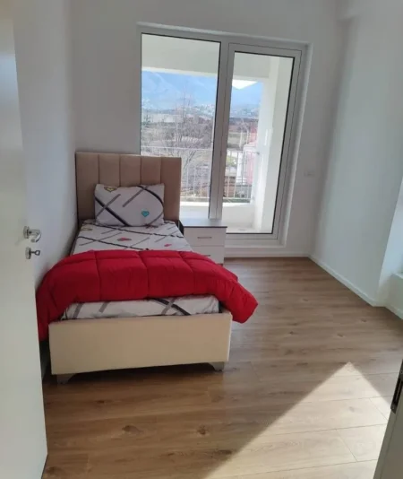 Tirane, shitet apartament 2+1 Kati 3, 74 m² 125.000 € (Ali Demi)