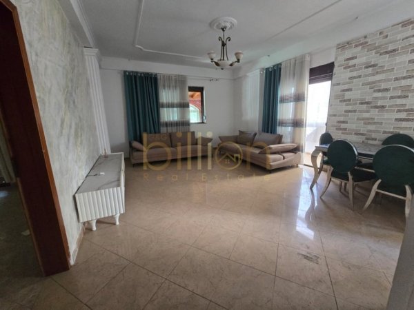 Tirane, shitet , 225 m² 270.000 € 