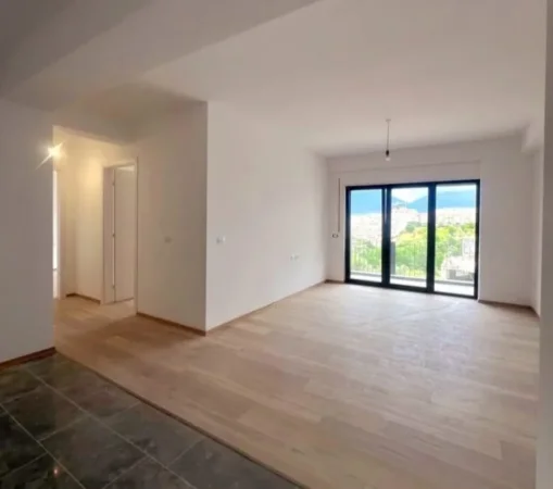 Tirane, shitet apartament 2+1 Kati 3, 92 m² 176.000 € (Kodra e diellit)