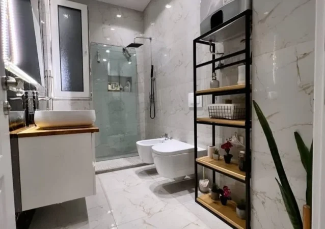 Tirane, shitet apartament 2+1 Kati 6, 106 m² 183.000 € (Oxhaku)