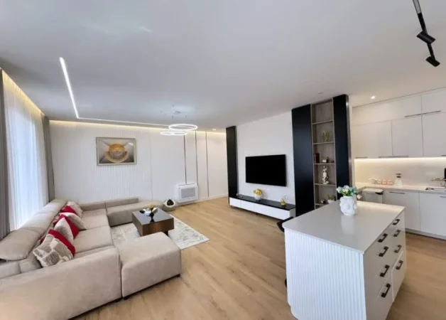 Tirane, shitet apartament 3+1 Kati 8, 156 m² 312.000 € (Porcelan)