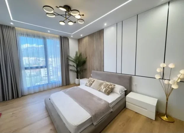 Tirane, shitet apartament 3+1 Kati 8, 156 m² 312.000 € (Porcelan)