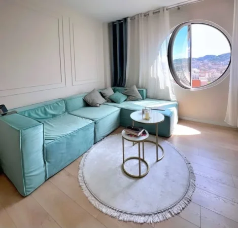 Tirane, shitet apartament 2+1 Kati 9, 85 m² 180.000 € (Perball Delijorgjit)