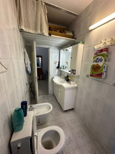 Tirane, jepet me qera apartament 2+1 Kati 4, 90 m² 500 € (Bulevardit Zogu i Parë)