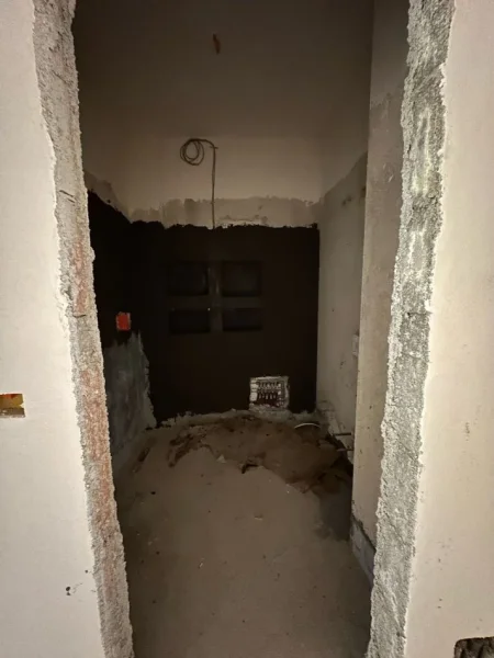 Tirane, shes apartament 2+1+Ballkon Kati 3, 96 m² 120.375 € (Tirana Entery 2)