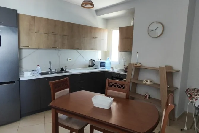 Vlore, shitet apartament 2+1 Kati 5, 147 m² 397.000 € (Lungomare)