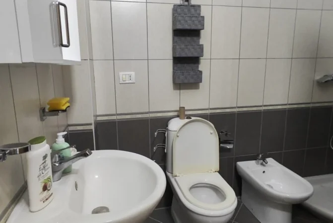 Vlore, shitet apartament 2+1 Kati 5, 147 m² 397.000 € (Lungomare)