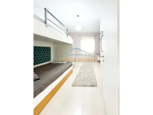 Gjiri Lalezit | Hamallaj, shitet apartament 2+1+Ballkon Kati 2, 113 m² 240.000 € (Gjiri i Lalzit, Rezidenca Primavera)