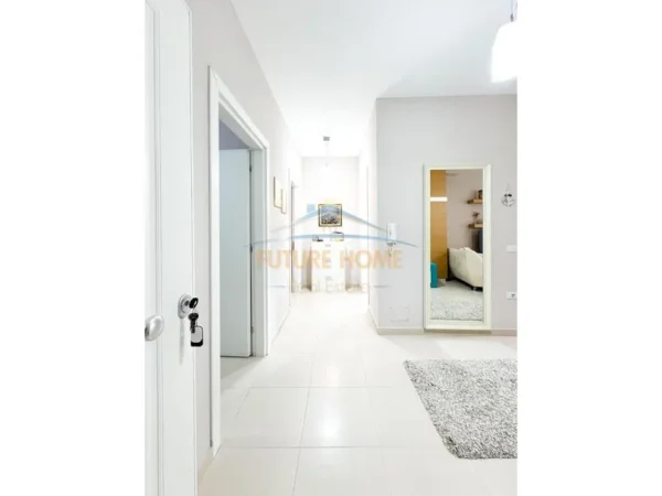 Gjiri Lalezit | Hamallaj, shitet apartament 2+1+Ballkon Kati 2, 113 m² 240.000 € (Gjiri i Lalzit, Rezidenca Primavera)