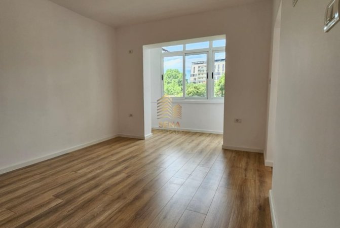 Tirane, shitet apartament 1+1 Kati 4, 31 m² 93.000 € (Qender Posta)