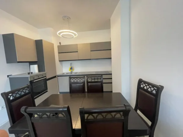 Tirane, shes apartament 2+1 Kati 2, 108 m² 150.000 € (ish dogana)