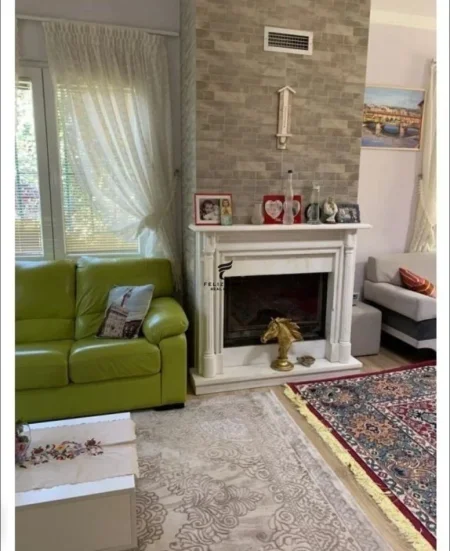 Tirane, shitet Vile 3 Katshe Kati 3, 1.000 m² 350.000 € (PEZE E VOGEL)