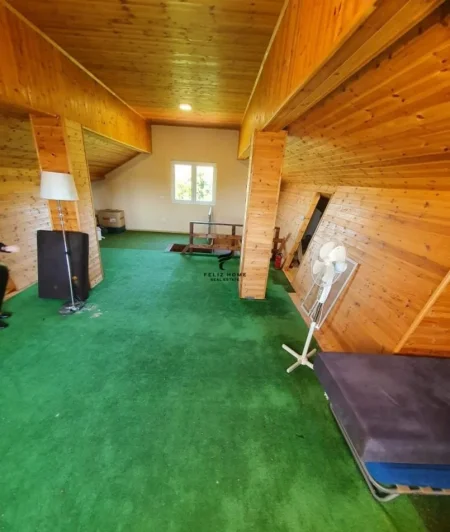 Tirane, shitet Vile 3 Katshe Kati 3, 1.000 m² 350.000 € (PEZE E VOGEL)