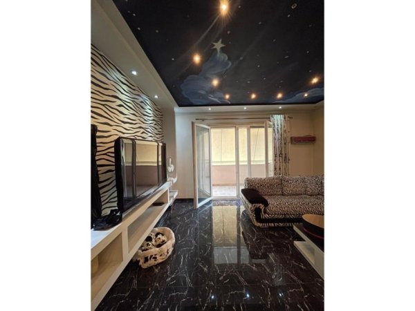 Tirane, shitet apartament 2+1 Kati 3, 100 m² 165.000 € (Kodra e Diellit)