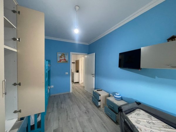 Tirane, jepet me qera apartament 2+1+Ballkon Kati 8, 100 m² 500 € (Astir, Kompleksi Fratari)