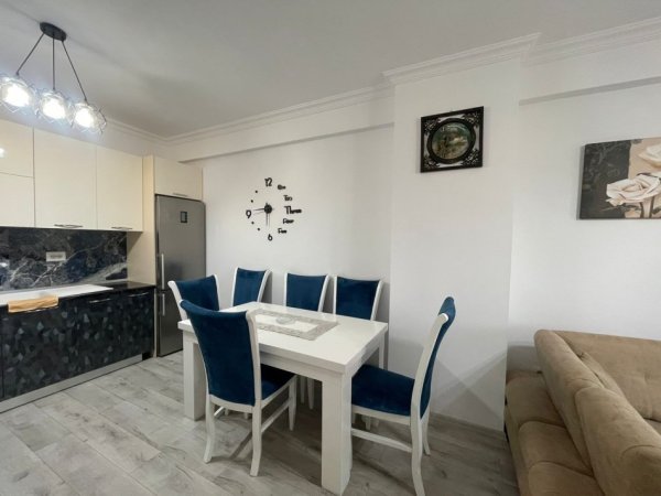 Tirane, jepet me qera apartament 2+1+Ballkon Kati 8, 100 m² 500 € (Astir, Kompleksi Fratari)