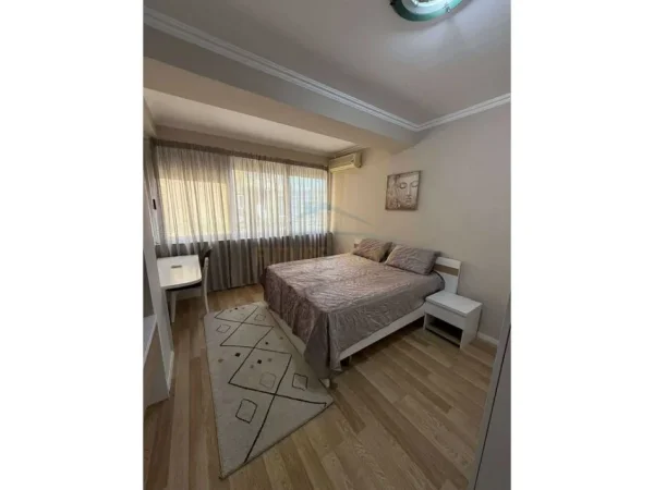 0683487469  Tirane, shitet apartament 2+1+Ballkon Kati 7, 98 m² 320.000 € (Rruga Abdyl Frasheri , Bllok)