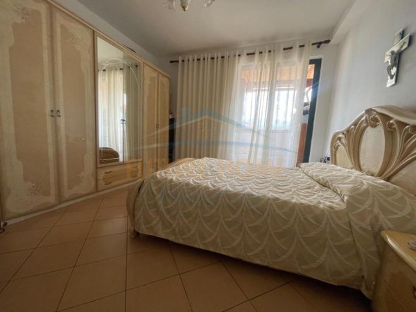 Tirane, shitet apartament 2+1+Aneks+Ballkon Kati 4, 123 m² 226.000 € (XHAMIA E TABAKEVE)