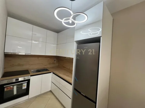 Durres Plazh, shitet apartament 2+1+Aneks+Ballkon Kati 1, 115 m² 135.000 € (Plazh Durres)