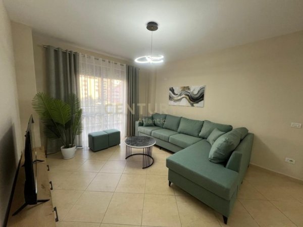 Durres Plazh, shitet apartament 2+1+Aneks+Ballkon Kati 1, 115 m² 135.000 € (Plazh Durres)
