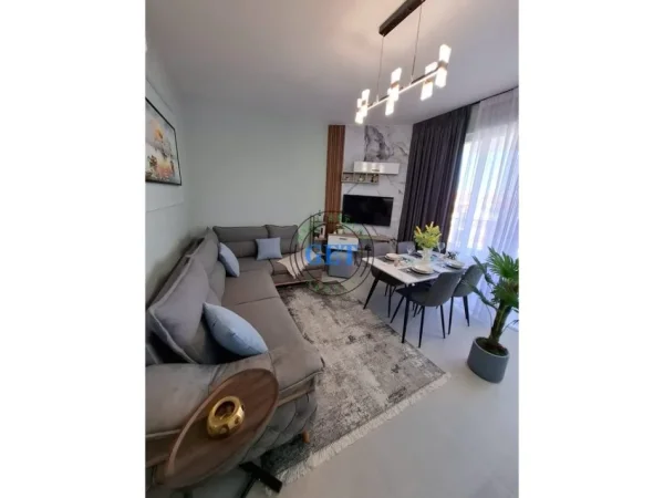 Durres, jepet me qera apartament 2+1 Kati 4, 85 m² 500 € 