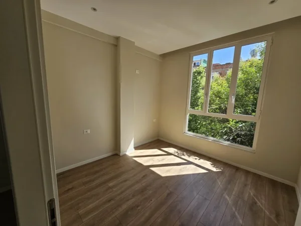 Tirane, shitet apartament 1+1 Kati 4, 41 m² 124.000 € (myslym shyri)