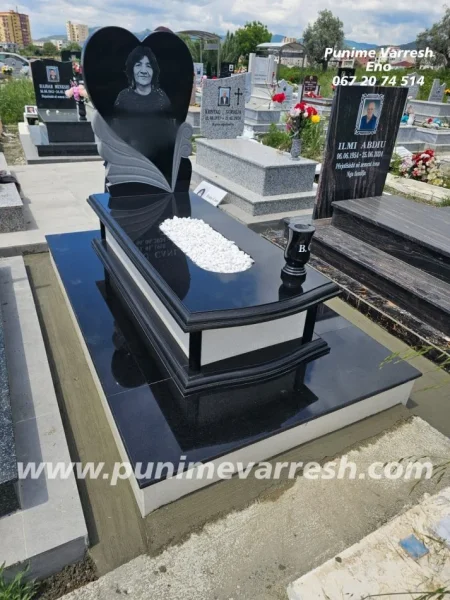 Tirane, shes Punime Varresh Elbasan - Qivur Graniti Dhe Mermeri - Varr Me Pikture 350 €