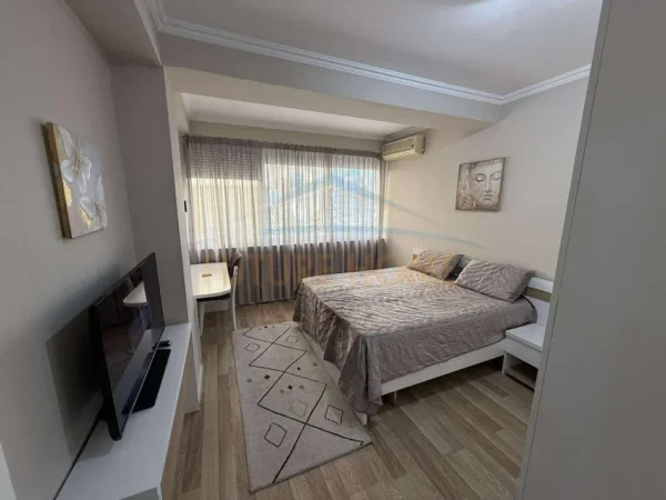 Tirane, shitet apartament 2+1 Kati 7, 98 m² 320.000 € (Blloku)