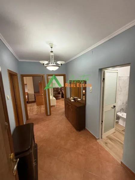 Tirane, shitet apartament 2+1+Aneks Kati 2, 72 m² 115.000 € (Ali Demi)