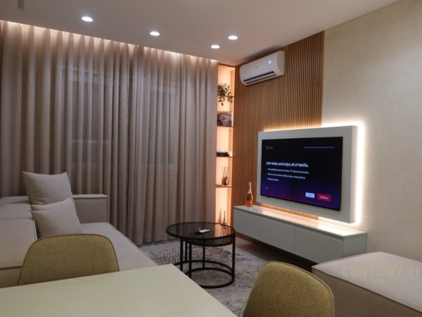 Tirane, jepet me qera apartament 2+1 Kati 3, 100 m² 1.100 € (Pazari i Ri)