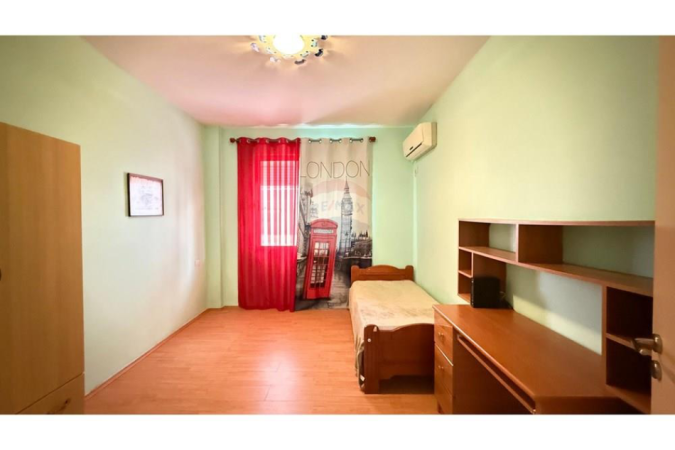 Tirane, jepet me qera apartament 2+1 Kati 1, 101 m² 600 € (Kopshti zoologjik)