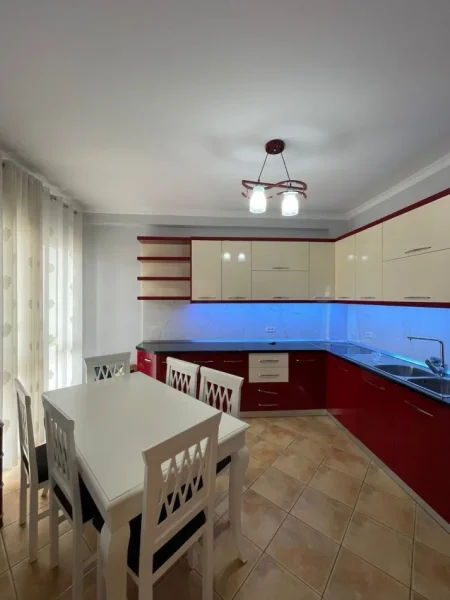 Durres, shitet apartament 2+1+Aneks+Ballkon Kati 4, 127 m² 250.000 € (Qender, Durres)