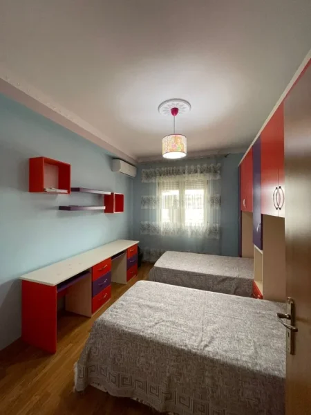 Durres, shitet apartament 2+1+Aneks+Ballkon Kati 4, 127 m² 250.000 € (Qender, Durres)