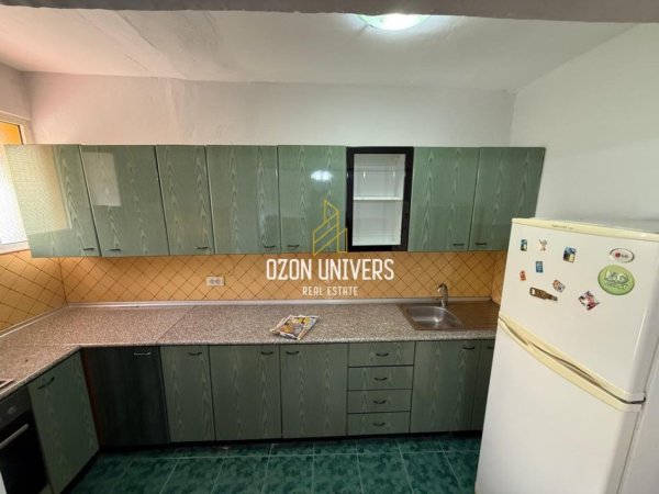 Tirane, shitet apartament 2+1 Kati 2, 72 m² 115.000 € (Ali Dem)