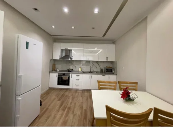 Tirane, shitet apartament 2+1+Ballkon Kati 6, 105 m² 295.000 € (KOMUNA E PARISIT)